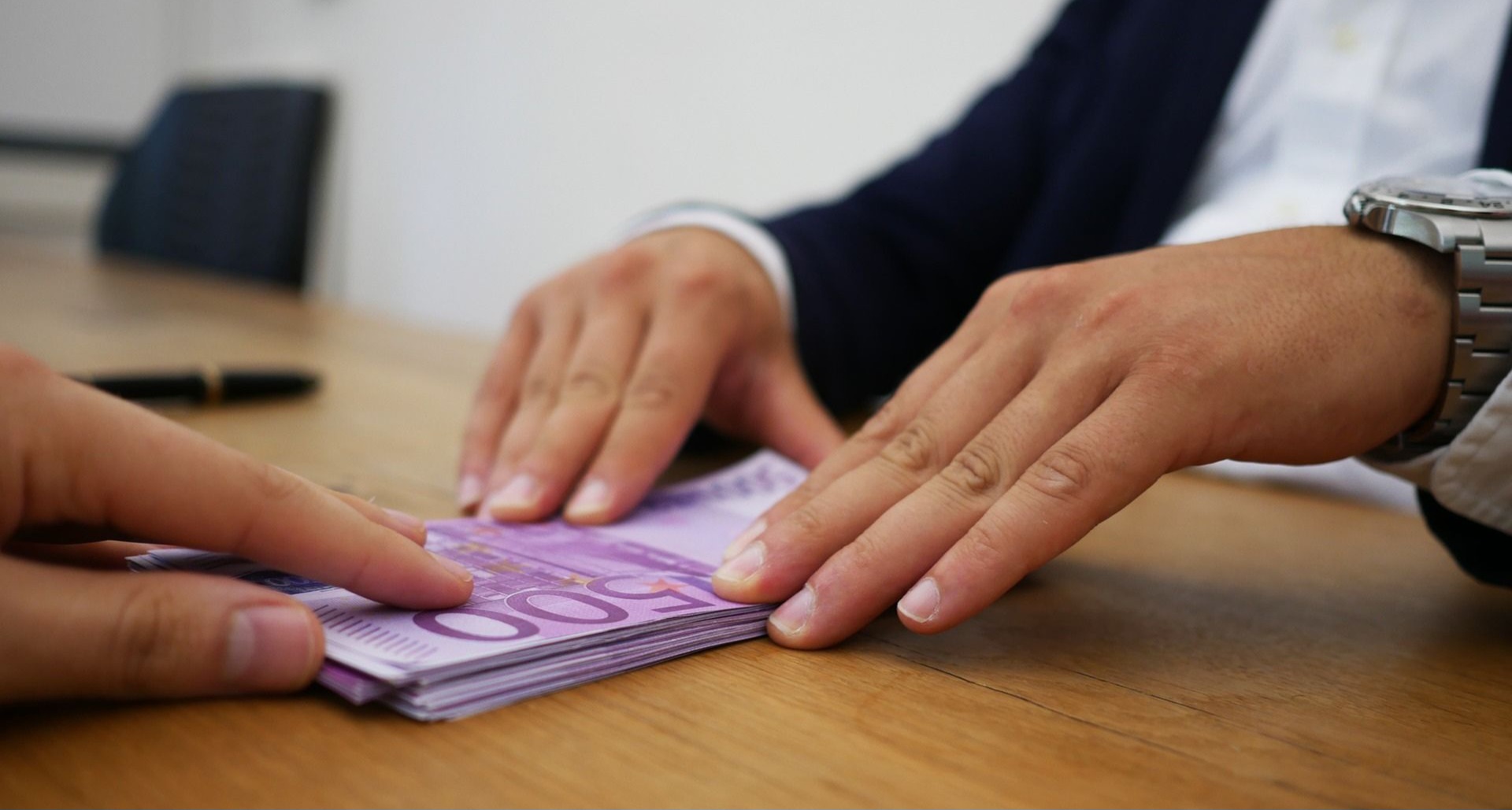 K-bizpost ./database/250711.AutoArticle.신용대출 승인율 반토막, 금융권 문턱 급격히 높아졌다.txt